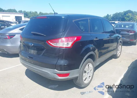 2016 Ford Escape S из США, поврежденный, VIN 1FMCU0F71GUC90219